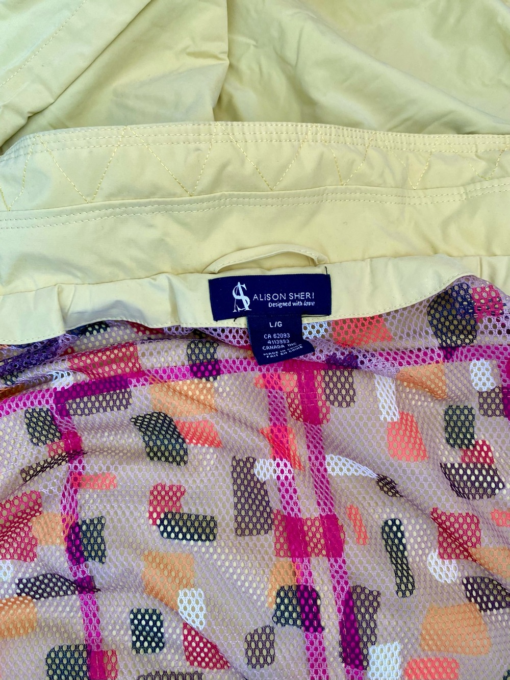 Vintage pale yellow jacket outdoors utility raincoat - Picture 9 of 10